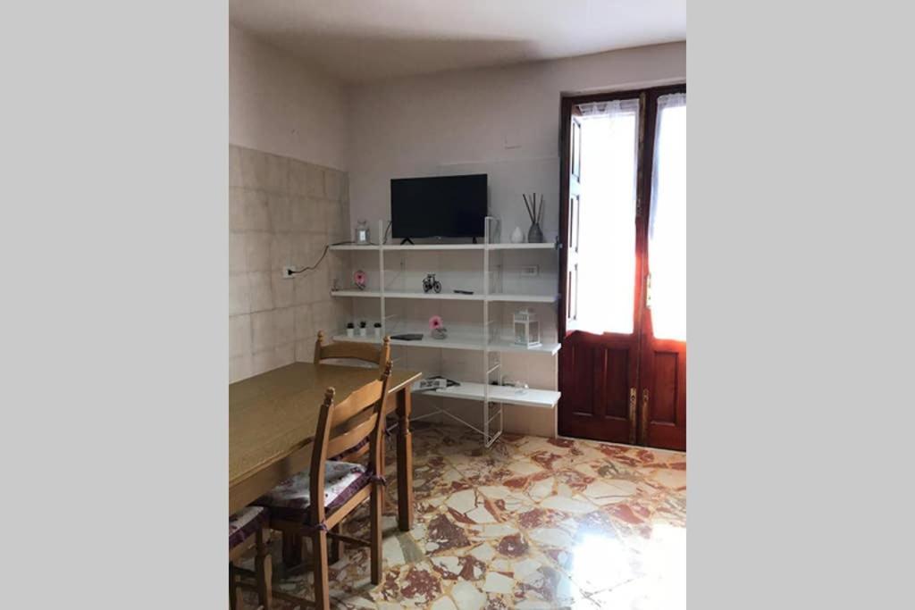 Casa Vacanze Da Nonna Santa Villa Fiumefreddo di Sicilia Luaran gambar