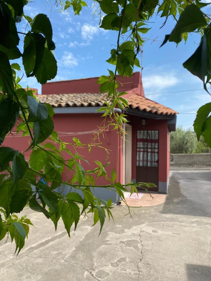 Casa Vacanze Da Nonna Santa Villa Fiumefreddo di Sicilia Luaran gambar